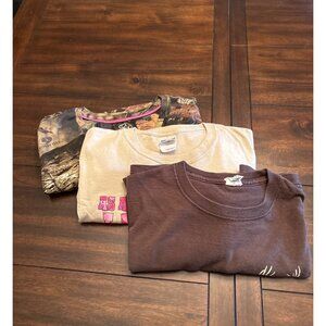 Hunting-Themed T-Shirts Bundle - Mossy Oak & Buck Wear 3 Shirts Large
